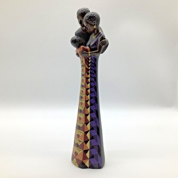 Mahogany Princess, "Eyes of the Future" Figurine - Picture 2 of 12